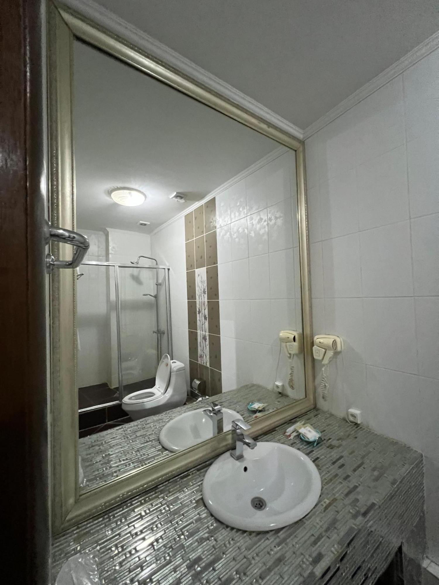 Sary Arka Hotel Шимкент Стая снимка