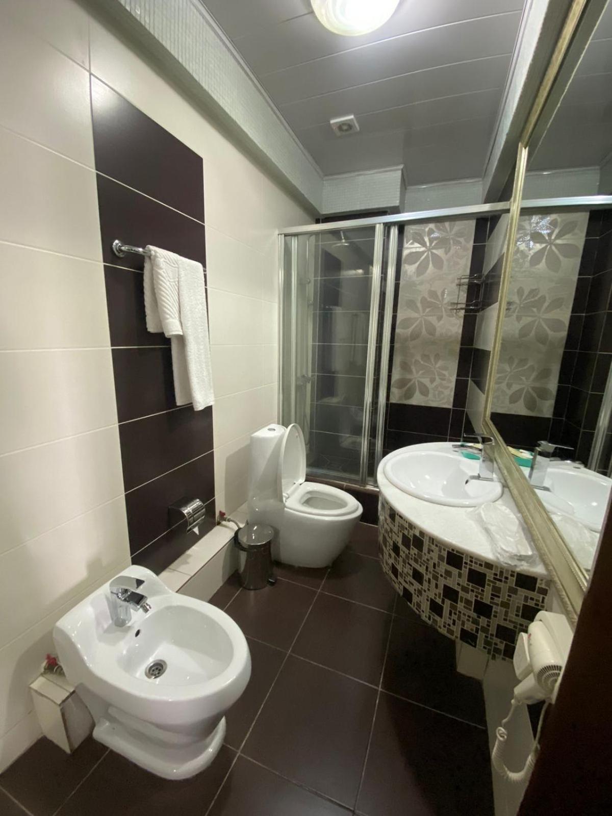 Sary Arka Hotel Шимкент Екстериор снимка